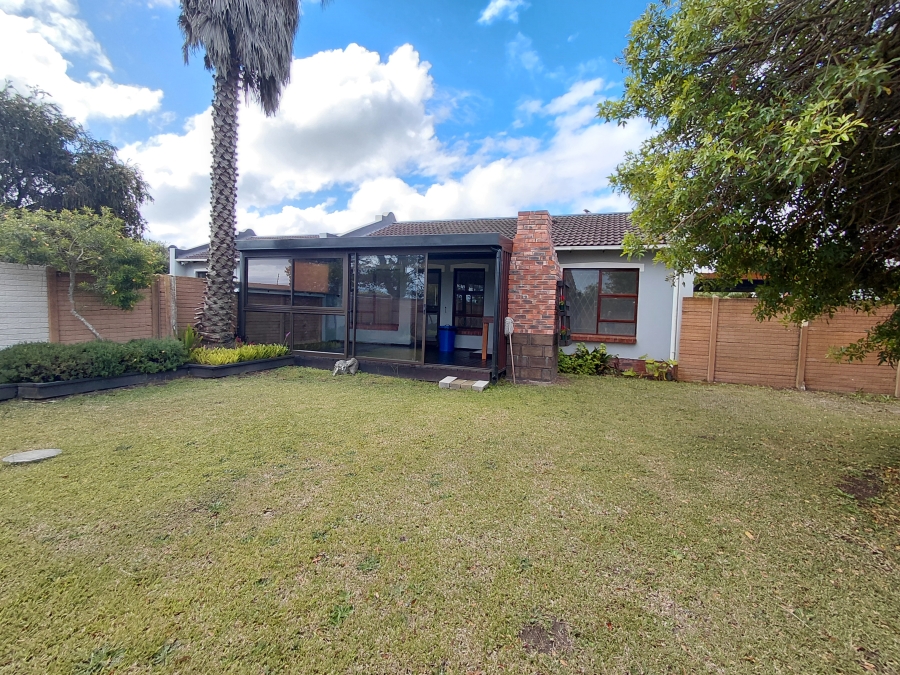 To Let 2 Bedroom Property for Rent in Kabega Park Eastern Cape